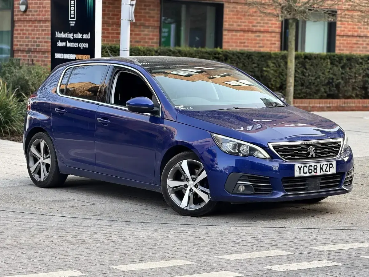 Used Peugeot 308 S 130 HP (95 kW) 2018 Blue Hatchback