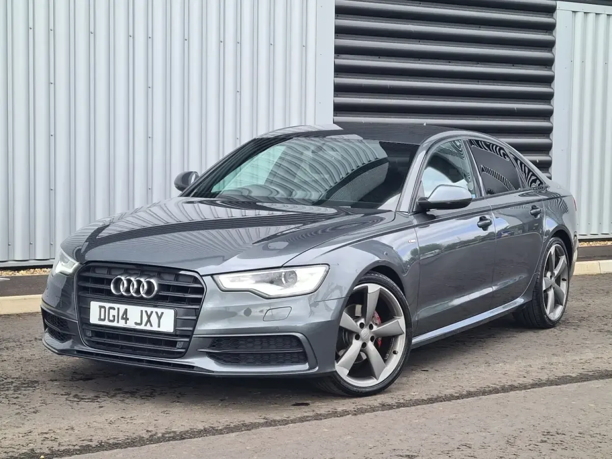 Usado Audi A6 Black Edition 2014 Gris Berlina