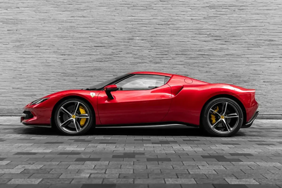Used Ferrari 296 830 HP (610 kW) 2023 Red Coupe