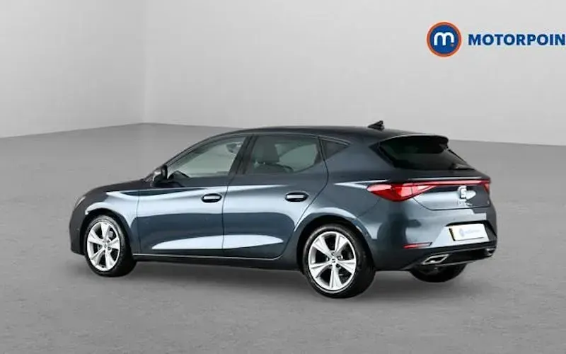 Used Seat Leon FR 110 HP (80 kW) 2023 Hatchback