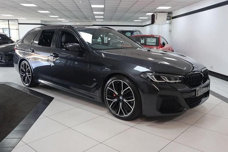 Grey Used 2022 BMW 520 M Sport Estate | £29,449 (Fair price) - Image 1/4