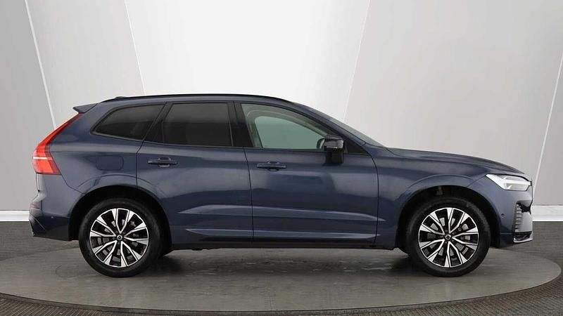 Used Volvo XC60 Plus 194 HP (142 kW) 2023 Blue SUV