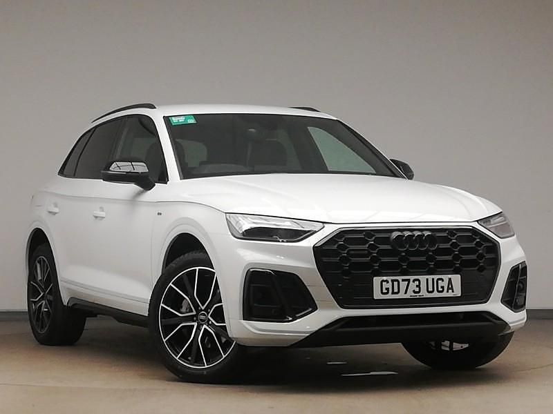 White Used 2024 Audi Q5 Black Edition SUV | £37,498 (Fair price) - Image 1/4