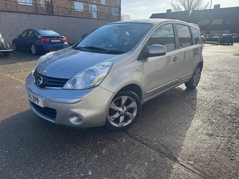 Used Nissan Note N-TEC 88 HP (64 kW) 2011 Silver MPV
