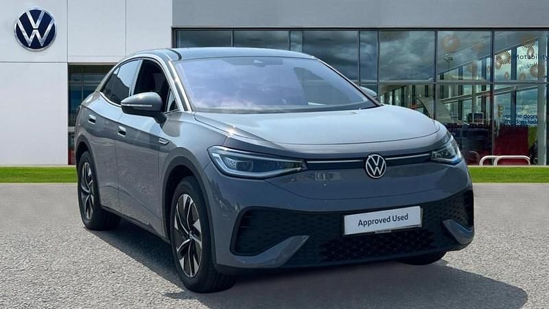 Moonstone grey black Used 2025 VW ID.5 Pro SUV | £27,462 (Good price) - Image 1/4