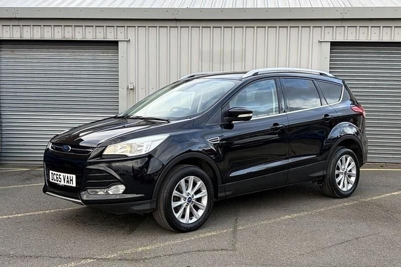 Used Ford Kuga Titanium 150 HP (110 kW) 2016 Black SUV