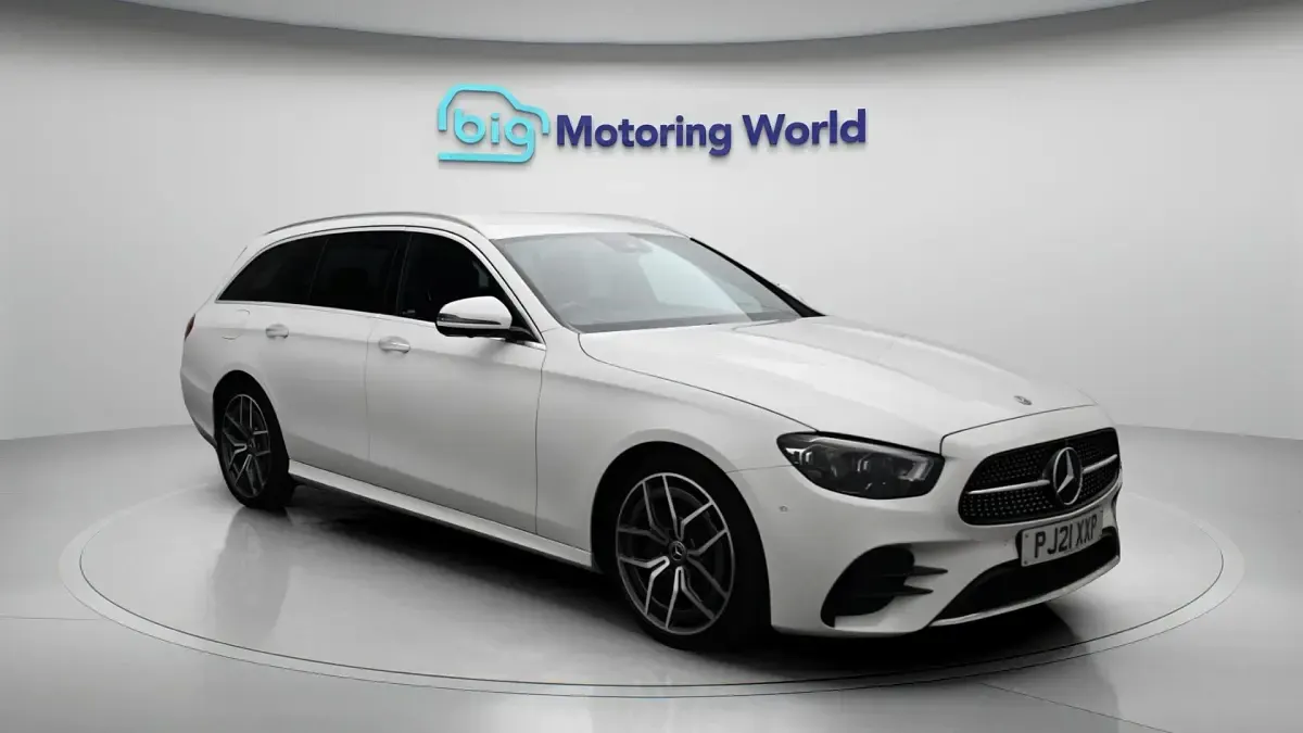 Used Mercedes E220 AMG line 194 HP (142 kW) 2021 Estate