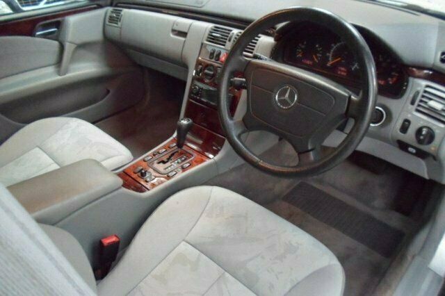 Used Mercedes E200 Classic 1999 Sedan
