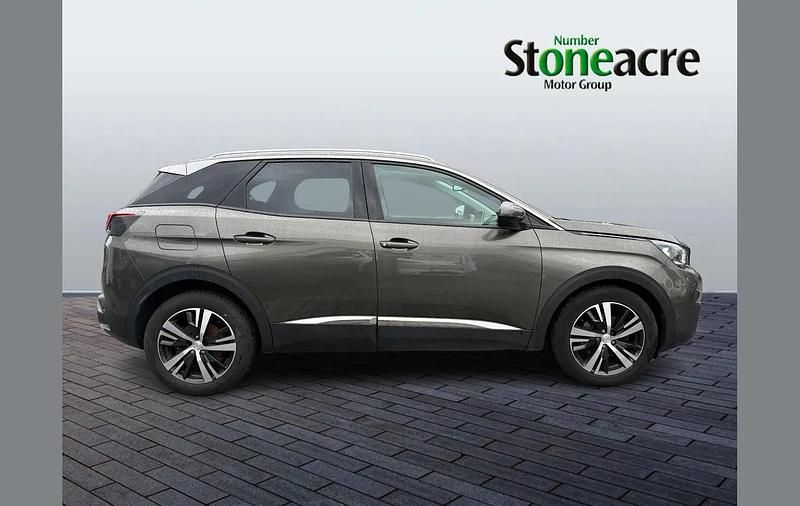 Used Peugeot 3008 Allure 130 HP (95 kW) 2018 Grey SUV