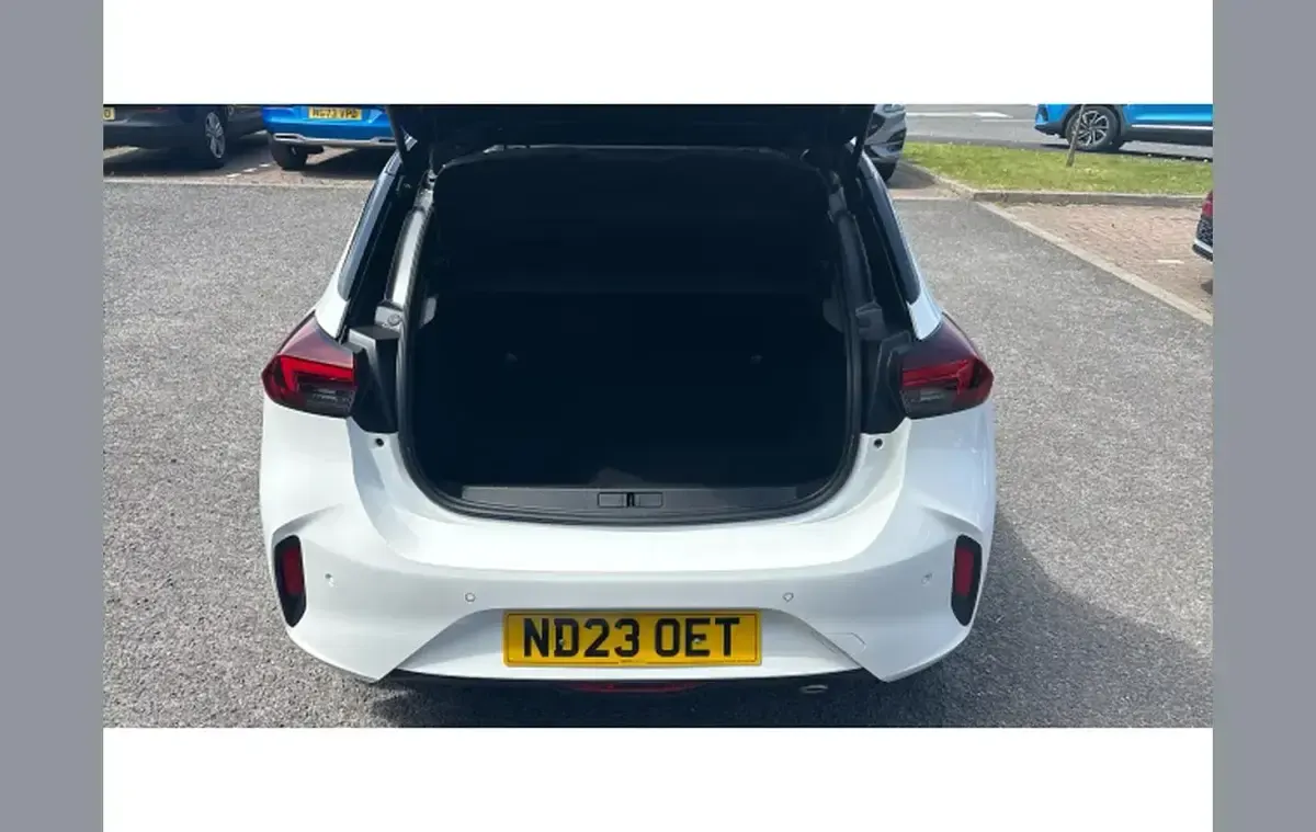 Used Vauxhall Corsa Ultimate 101 HP (74 kW) 2023 Other Hatchback