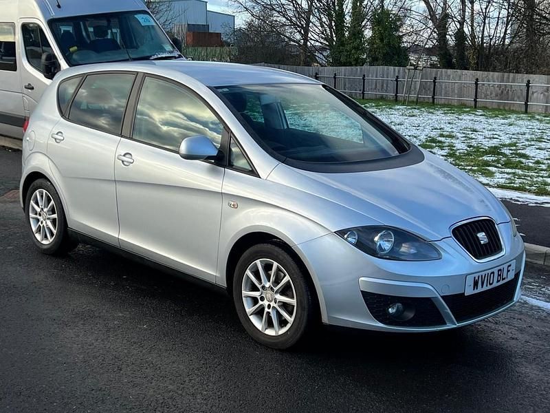 Silver Used 2010 Seat Altea SE MPV | £2,295 (Fair price) - Image 1/4
