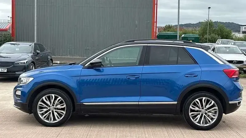 Used VW T-Roc Design 150 HP (110 kW) 2020 Blue SUV