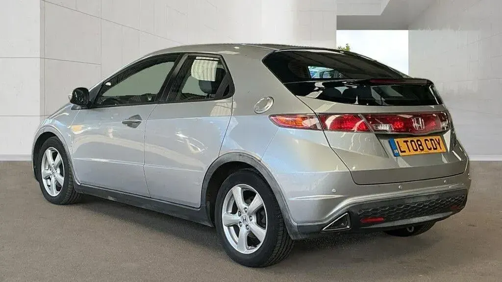 Used Honda Civic SE 138 HP (101 kW) 2008 Silver Hatchback