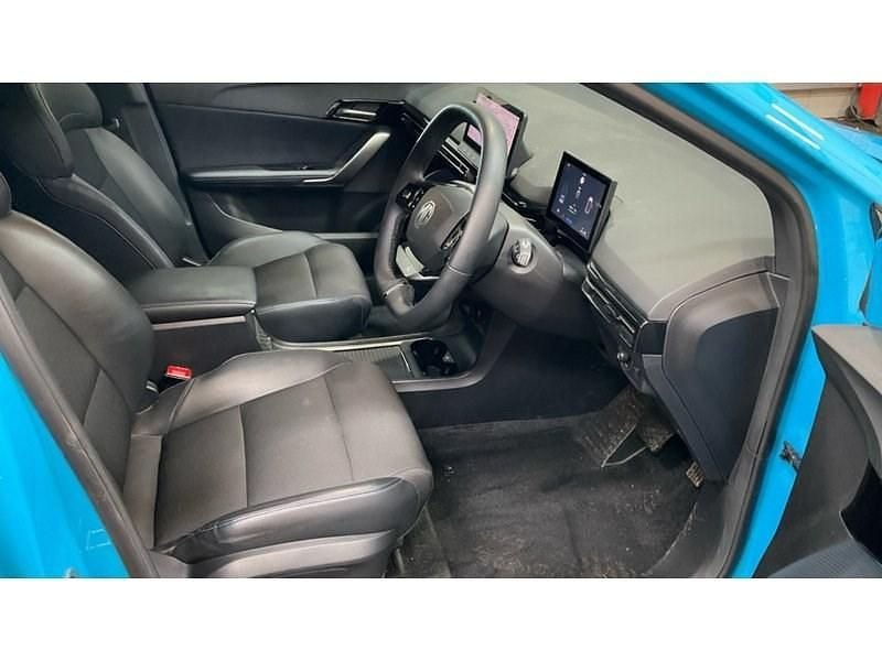 Used MG MG4 EV Trophy 2023 Blue Hatchback