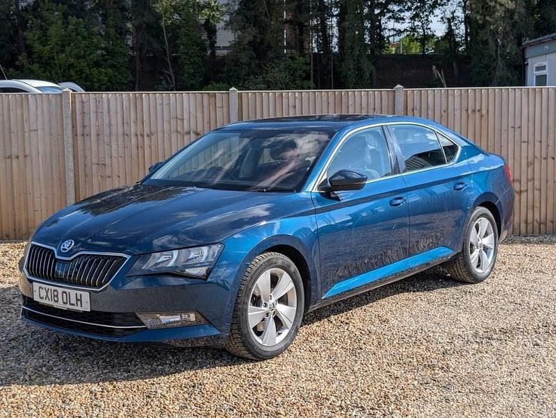 Blue Used 2018 Skoda Superb SE Hatchback | £10,000 (Super price) - Image 1/4