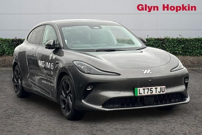 New MG IM6 553 kW (752 HP) 2025 Silver SUV