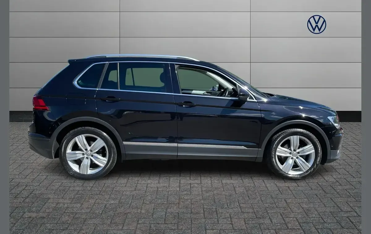 Used VW Tiguan Match 150 HP (110 kW) 2020 Black SUV