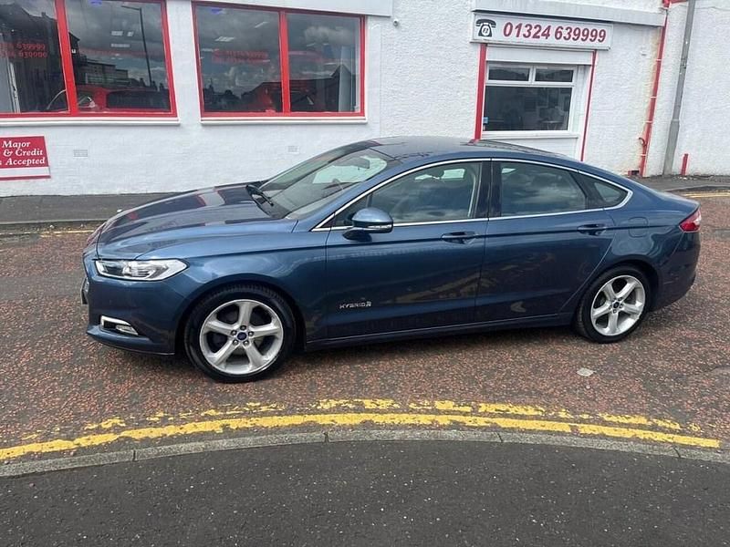 Used Ford Mondeo Titanium 187 HP (137 kW) 2019 Blue Sedan
