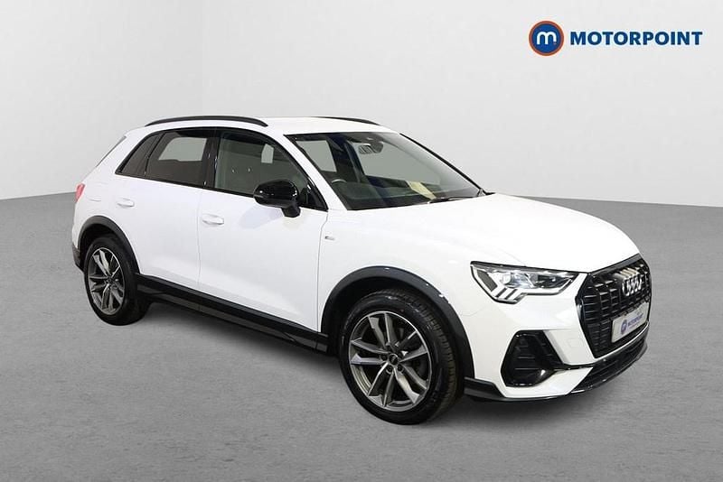 Używany Audi Q3 Black Edition 150 KM (110 kW) 2022 SUV