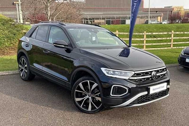 Used VW T-Roc Design 150 HP (110 kW) 2025 Black SUV