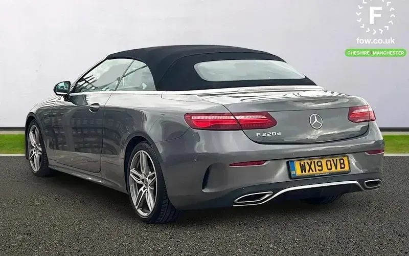 Gebraucht Mercedes E220 AMG line 194 PS (142 kW) 2019 Grau Cabrio