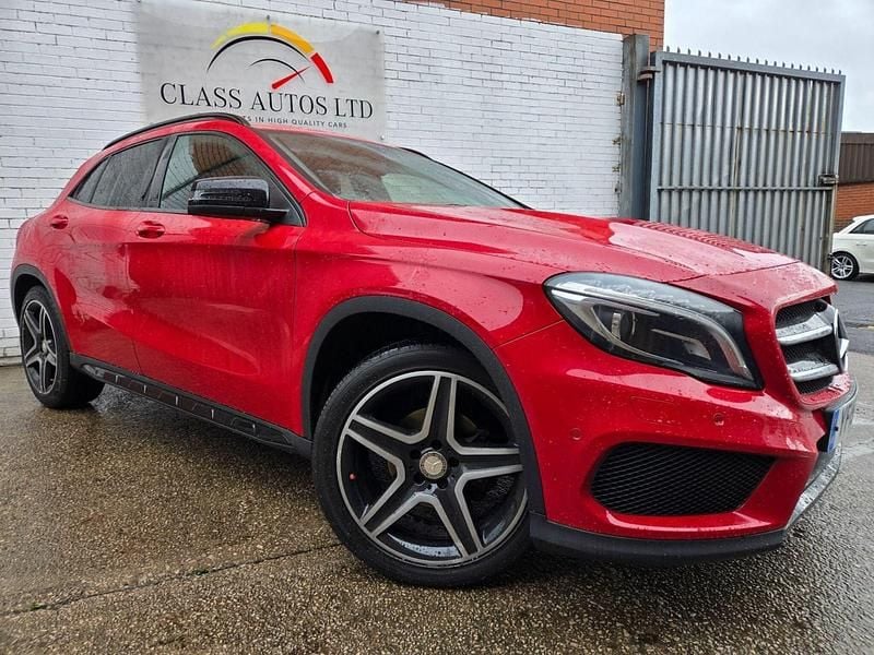 Red Used 2015 Mercedes GLA200 AMG line SUV | £9,922 (Fair price) - Image 1/4