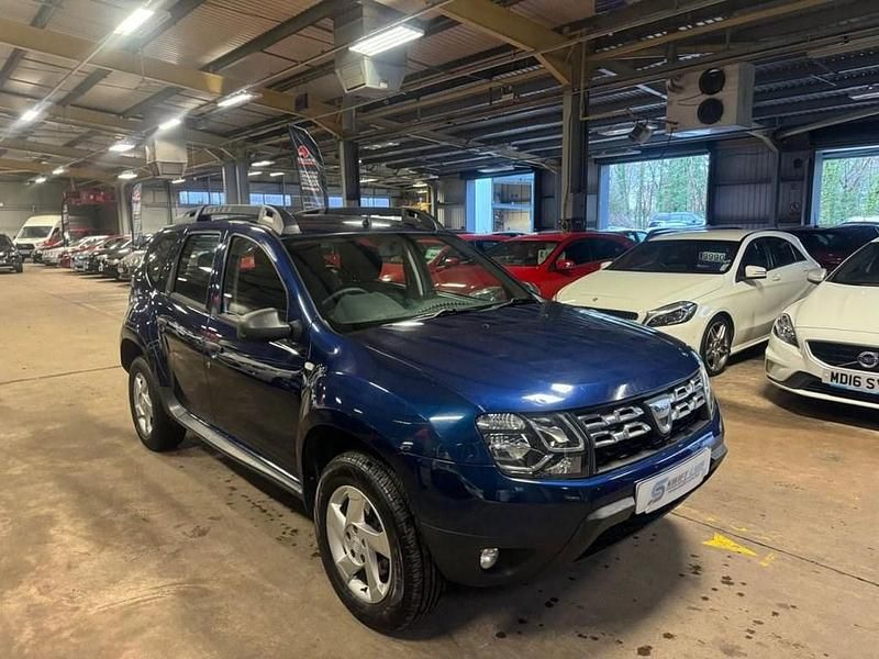 Used Dacia Duster Ambiance 110 HP (80 kW) 2016 Blue Hatchback