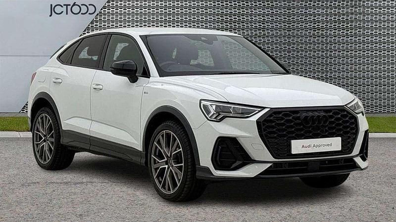 Used Audi Q3 Black Edition 150 HP (110 kW) 2025 White SUV