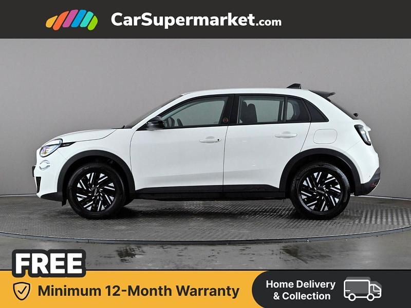 Used Fiat 600 Red 114 kW (156 HP) 2025 White SUV