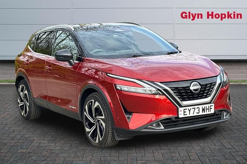 Used Nissan Qashqai Tekna+ 190 HP (139 kW) 2023 Red SUV