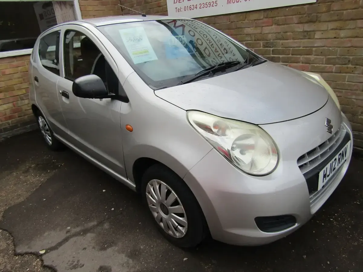 Used Suzuki Alto 68 HP (50 kW) 2012 Silver Hatchback