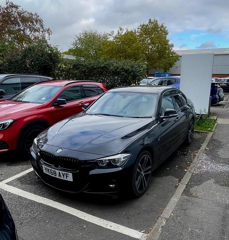 Black Used 2018 BMW 320 M Sport Sedan | £12,800 (Fair price) - Image 1/1
