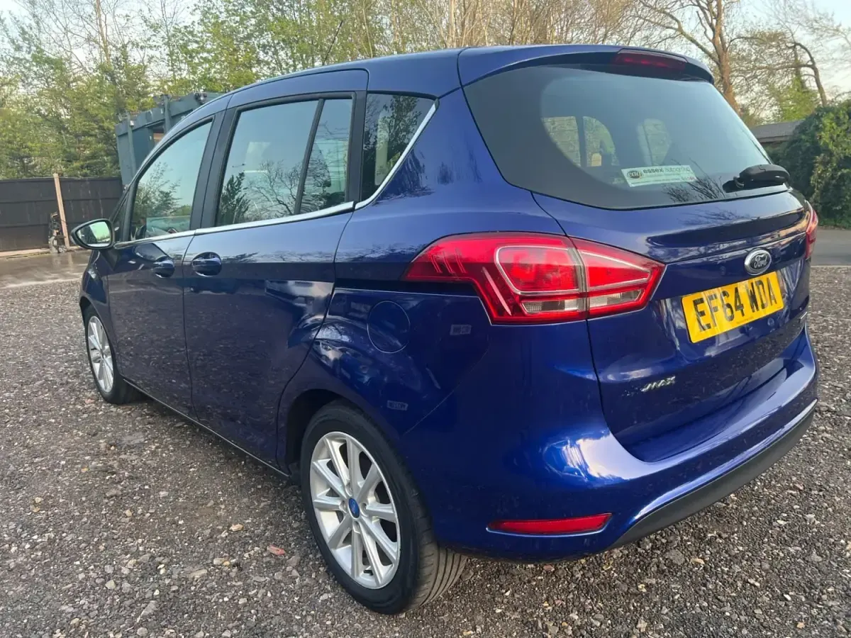 Gebraucht Ford B-MAX Titanium 125 PS (91 kW) 2015 Blau Van / Kleinbus