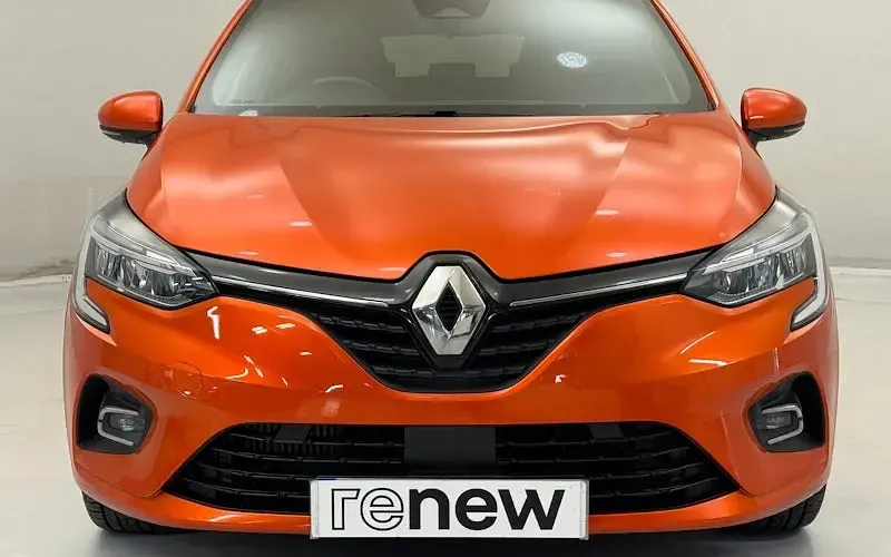 Used Renault Clio Iconic 101 HP (74 kW) 2020 Renault id  orange valencia  Hatchback