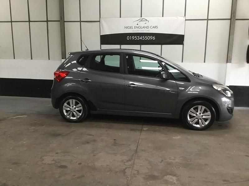 Used Hyundai ix20 Active 2011 Grey Hatchback