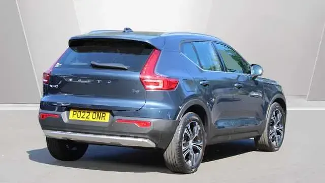 Used Volvo XC40 Inscription 163 HP (119 kW) 2022 SUV