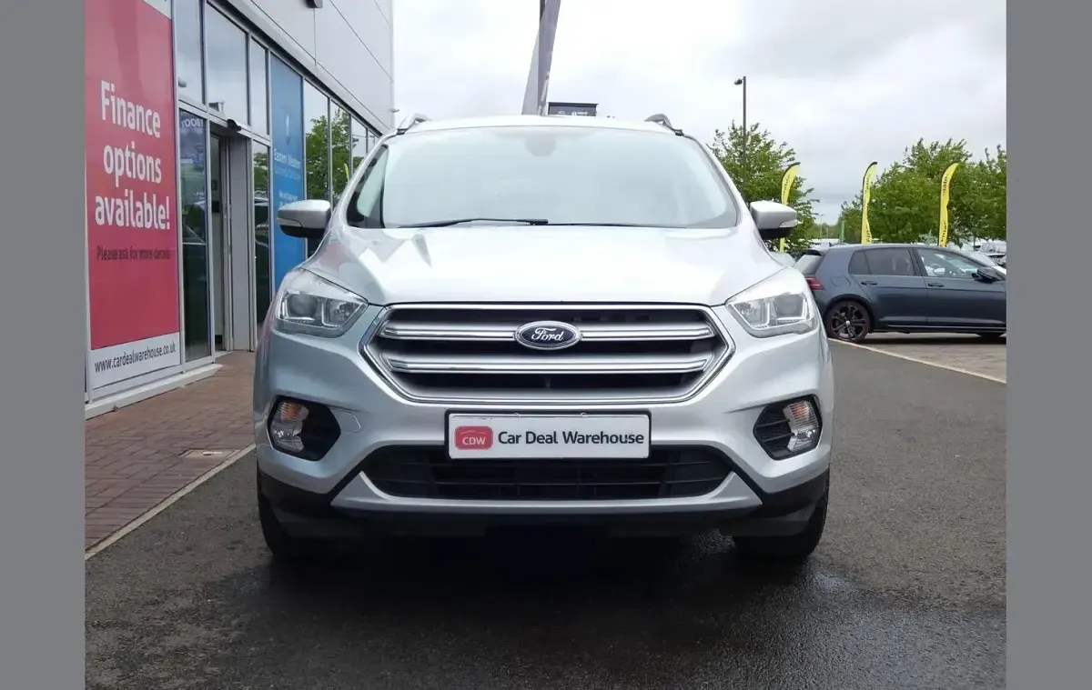 Used Ford Kuga Titanium 150 HP (110 kW) 2017 Silver SUV