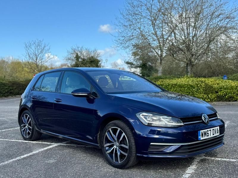 Used VW Golf VII SE 115 HP (84 kW) 2017 Blue Hatchback