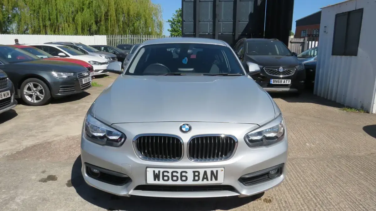 Used BMW 116 Sport Line 2016 Silver Hatchback
