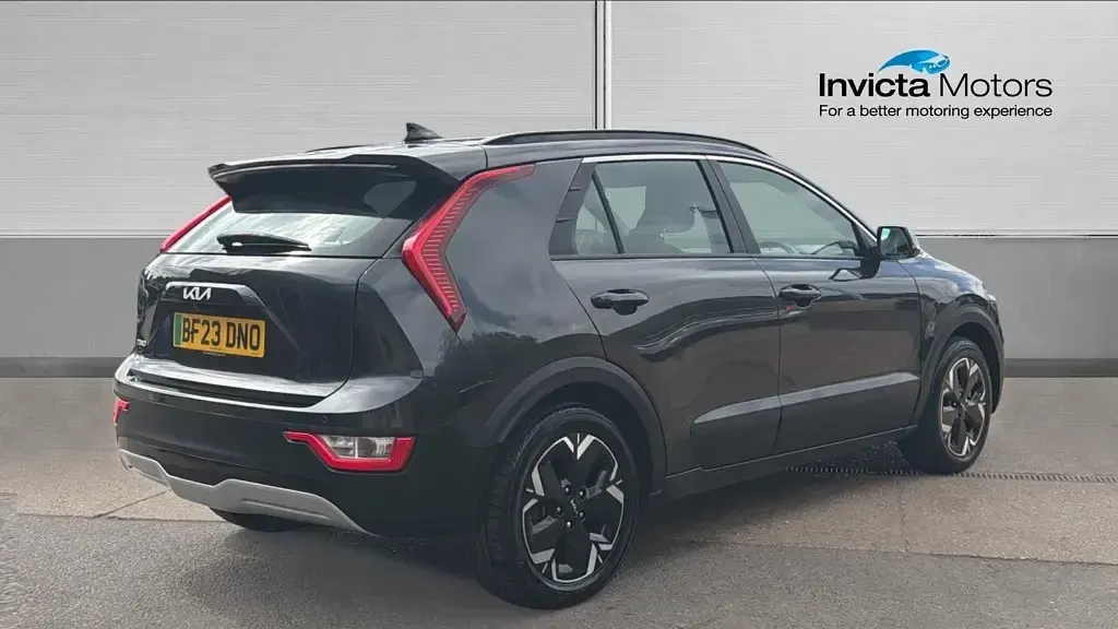 Used Kia Niro 150 kW (204 HP) 2023 Grey SUV