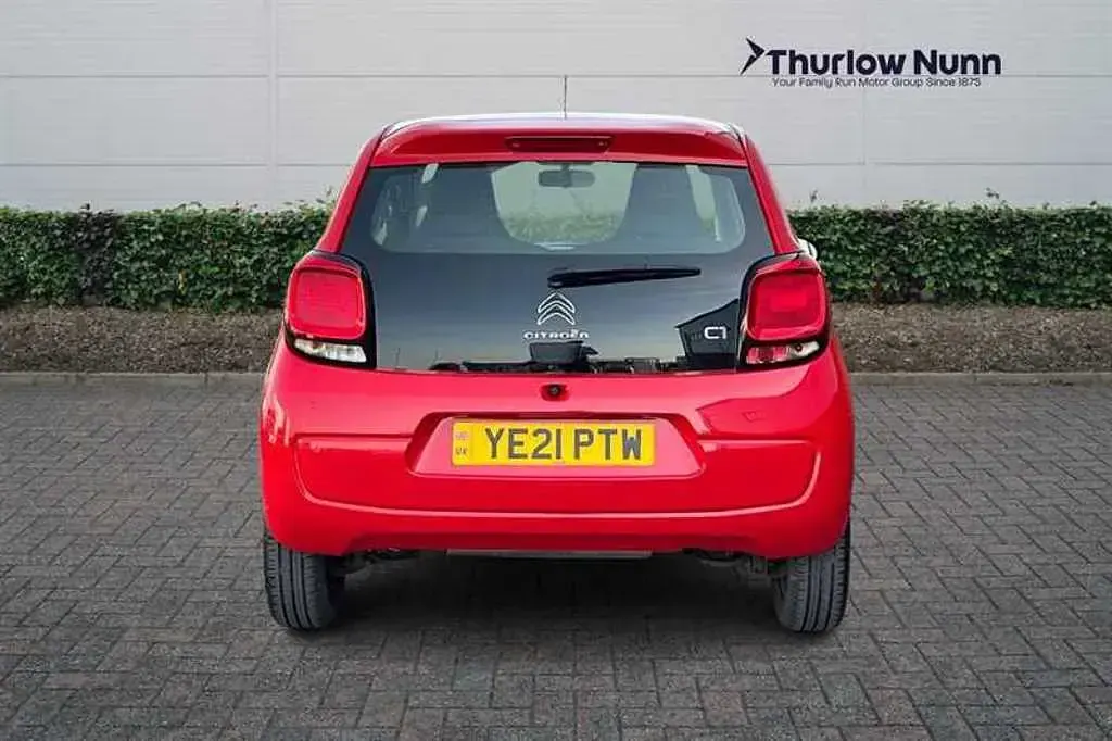 Used Citroën C1 72 HP (52 kW) 2021 Red Hatchback