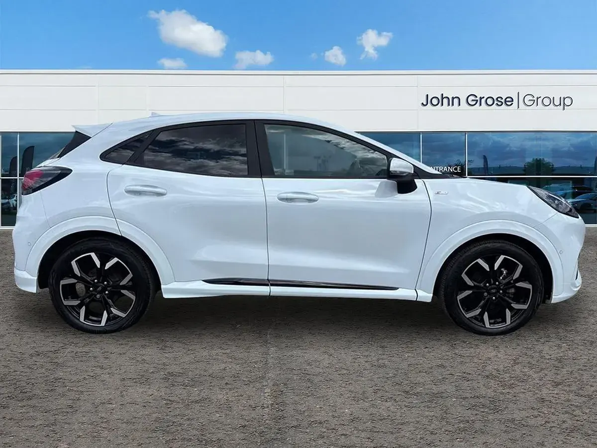 Used Ford Puma ST-Line X 2024 White SUV