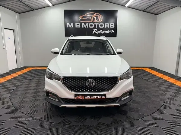 Used MG ZS Excite 106 HP (77 kW) 2018 White SUV