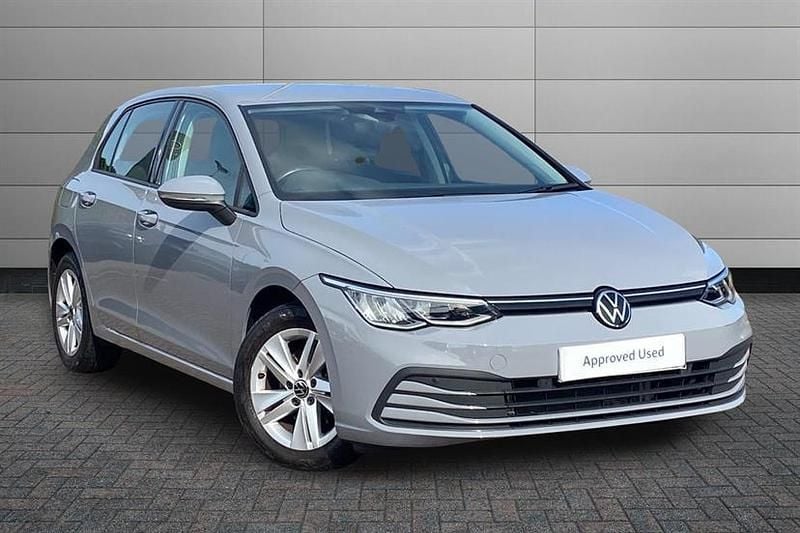 Used VW Golf VIII Life 150 HP (110 kW) 2022 Grey Hatchback