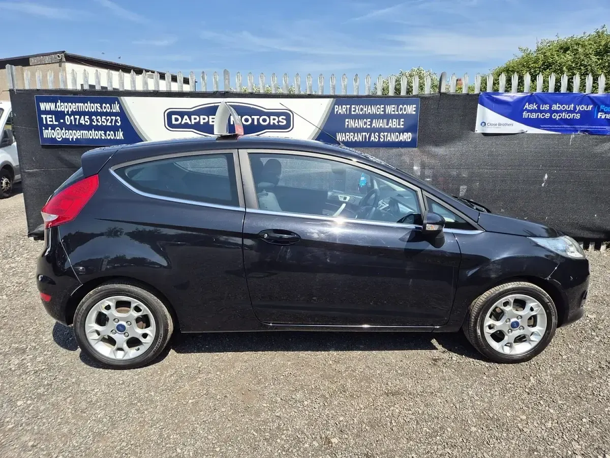 Used Ford Fiesta Zetec 2012 Black Hatchback