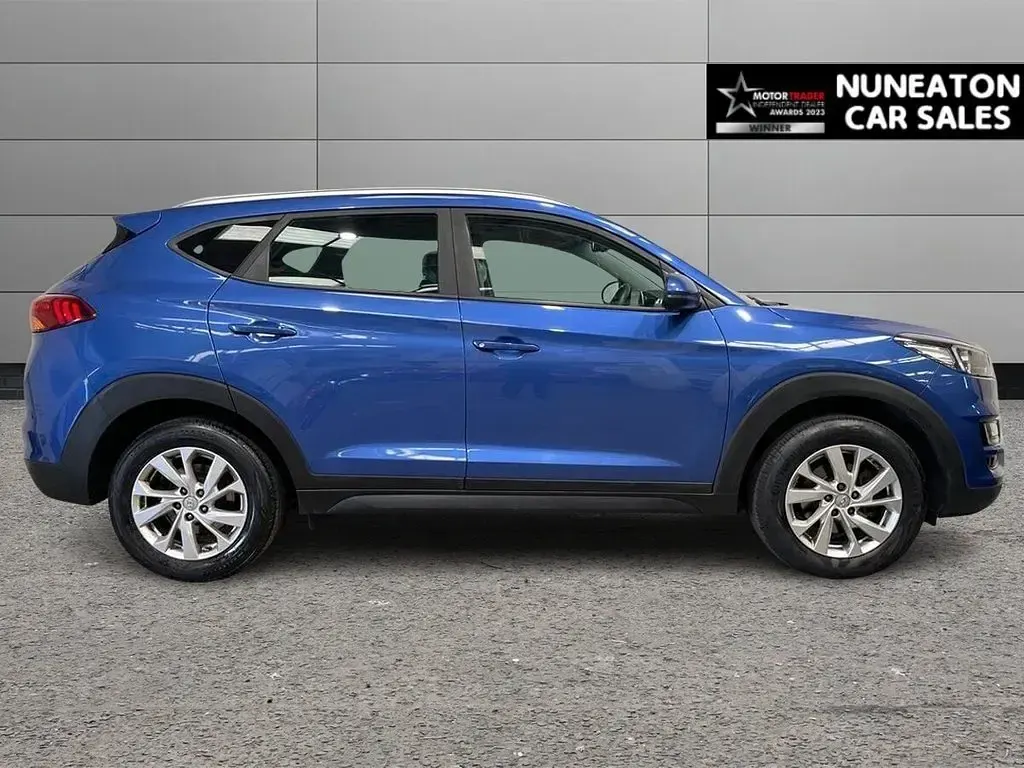 Used Hyundai Tucson SE 132 HP (97 kW) 2020 Blue SUV