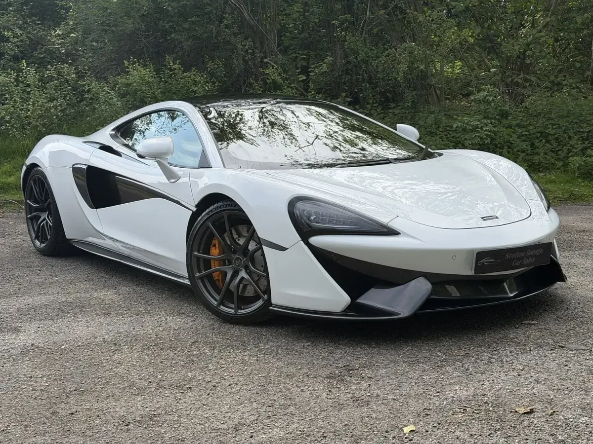 Used McLaren 570GT 2017 White Coupe