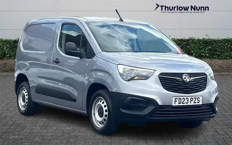 Used Vauxhall Combo 101 HP (74 kW) 2023 MPV