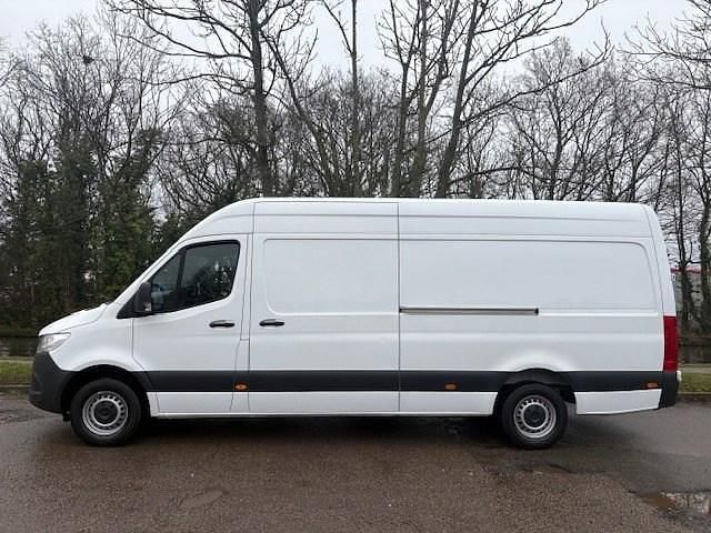 Begagnad Mercedes Sprinter Progressive 2023 Vit Van