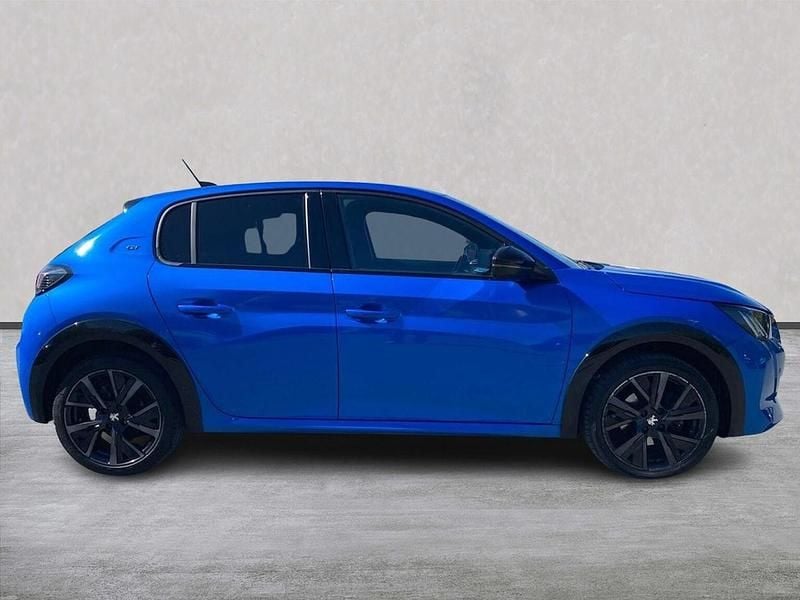 Second-hand Peugeot 208 GT 2023 Albastru Hatchback